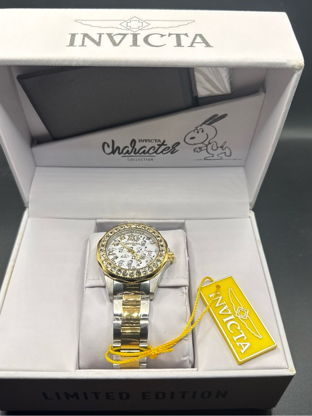 Invicta Character Collection Snoopy Lady watch (model 24817). 118/3000 limited